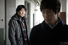 嫌疑人x献身在线观看,破解谜团，探寻真相的悬疑之旅